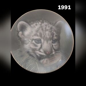 Princeton Gallery Collectors Plate - Cubs of Big Cats - Snow Leopard Cub 1991